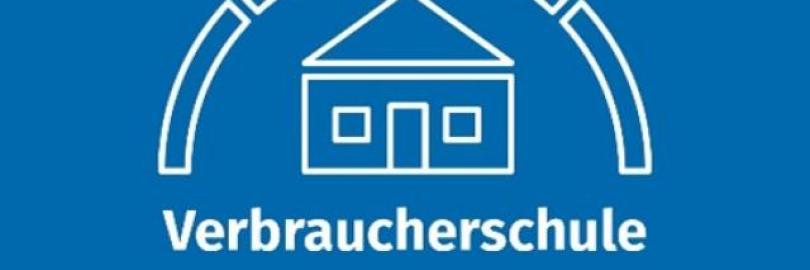 Haus mit Halbbogen auf blauem Hintergrund